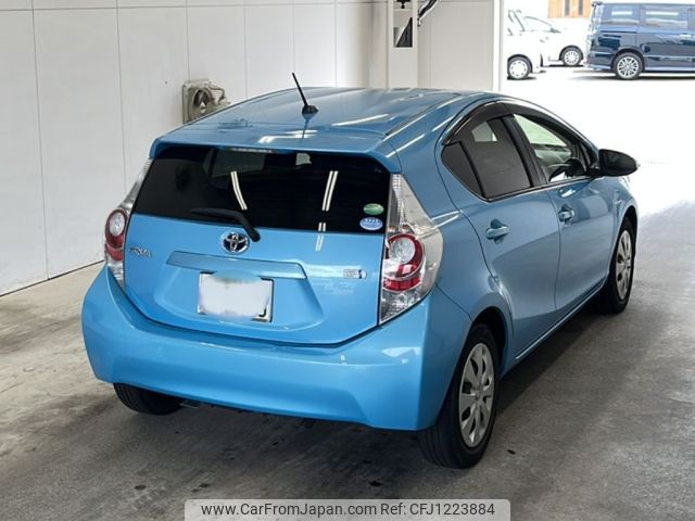 toyota aqua 2012 -TOYOTA 【宮崎 531ね819】--AQUA NHP10-2116829---TOYOTA 【宮崎 531ね819】--AQUA NHP10-2116829- image 2