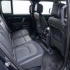 land-rover defender 2024 GOO_JP_965025060100207980002 image 33