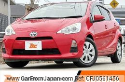 toyota aqua 2013 -TOYOTA--AQUA DAA-NHP10--NHP10-6176714---TOYOTA--AQUA DAA-NHP10--NHP10-6176714-