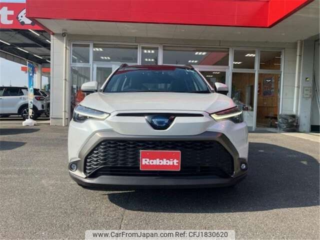 toyota corolla-cross 2022 CFJ1830620 image 2