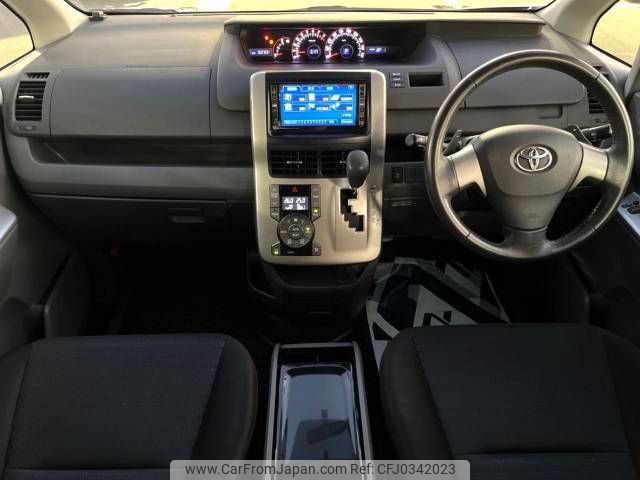 toyota voxy 2008 -TOYOTA--Voxy DBA-ZRR70W--ZRR70-0083212---TOYOTA--Voxy DBA-ZRR70W--ZRR70-0083212- image 2