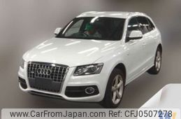 audi q5 2010 -AUDI--Audi Q5 ABA-8RCDNF--WAUZZZ8R6BA004195---AUDI--Audi Q5 ABA-8RCDNF--WAUZZZ8R6BA004195-