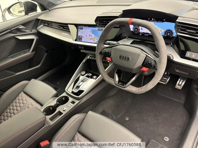 audi rs3 2025 CFJ1760588 image 2