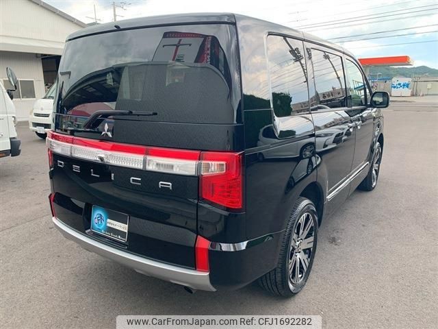 mitsubishi delica-d5 2023 CFJ1692282 image 2