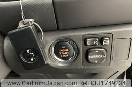 toyota vitz 2010 CFJ1749234