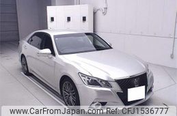 toyota crown 2013 CFJ1536777