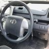 toyota voxy 2011 CFJ1571071 image 4