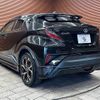 toyota c-hr 2017 quick_quick_DAA-ZYX10_ZYX10-2058536 image 17