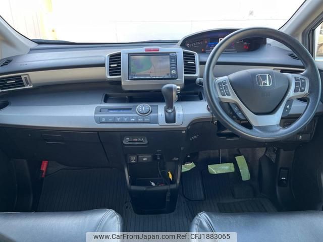 honda freed-hybrid 2012 CFJ1883065 image 2