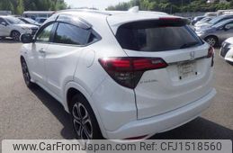honda vezel 2018 CFJ1518560