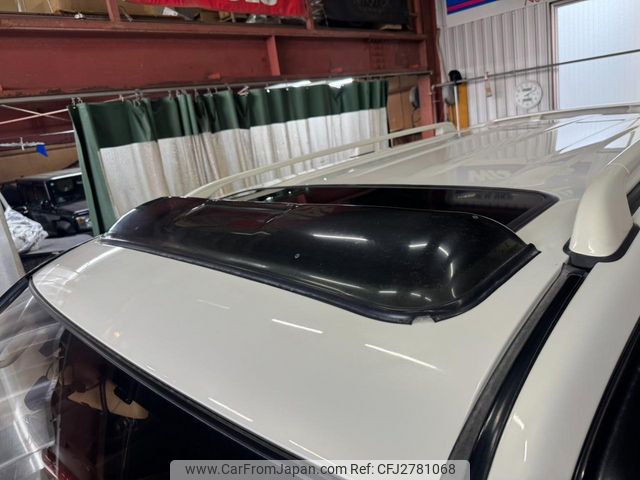 1998 Toyota Land Cruiser JDM car for sale — photo 24 of 25