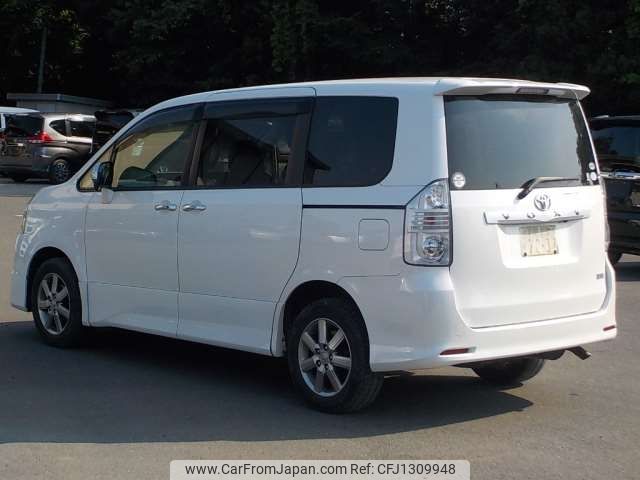 toyota voxy 2010 -TOYOTA--Voxy DBA-ZRR75W--ZRR75-0062304---TOYOTA--Voxy DBA-ZRR75W--ZRR75-0062304- image 2