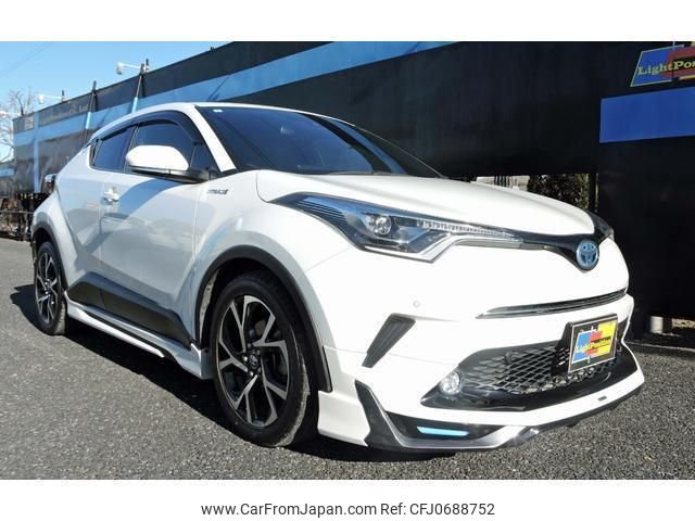 toyota c-hr 2017 quick_quick_ZYX10_ZYX10-2016380 image 1