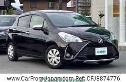 toyota vitz 2017 CFJ8874776