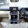 toyota land-cruiser 2024 25631802 image 29