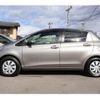 toyota vitz 2017 -TOYOTA--Vitz DAA-NHP130--NHP130-2011451---TOYOTA--Vitz DAA-NHP130--NHP130-2011451- image 30