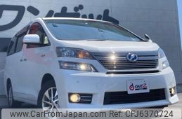 Toyota Vellfire 2014