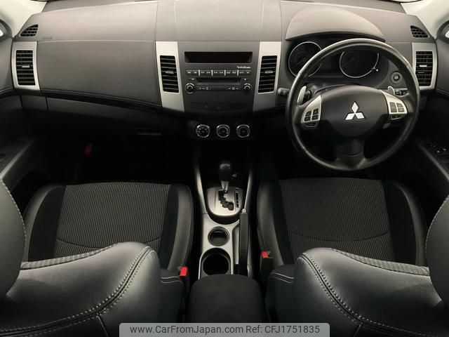 mitsubishi outlander 2011 CFJ1751835 image 2