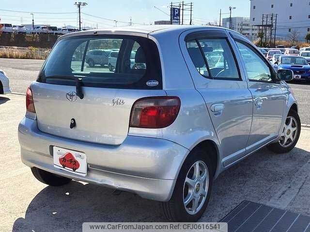 toyota vitz 2001 504928-927144 image 2