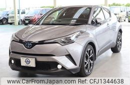 toyota c-hr 2017 -TOYOTA--C-HR DAA-ZYX10--ZYX10-2072052---TOYOTA--C-HR DAA-ZYX10--ZYX10-2072052-