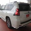 toyota land-cruiser-prado 2020 24410405 image 8