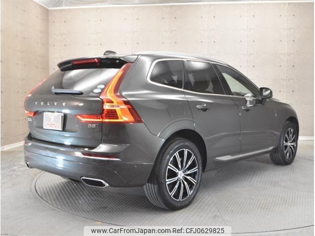 volvo xc60 2021 -VOLVO--Volvo XC60 5AA-UB420TXCM--YV1UZL1MCM1769881---VOLVO--Volvo XC60 5AA-UB420TXCM--YV1UZL1MCM1769881- image 2