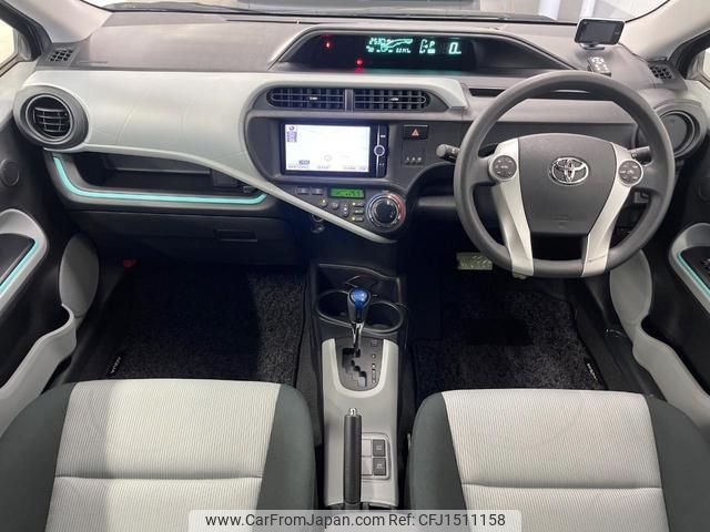 toyota aqua 2012 CFJ1511158 image 2