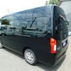 nissan-nv350-caravan-microbus-2013-31261-car_216c4694-ef99-4639-b3b6-104bade1156b