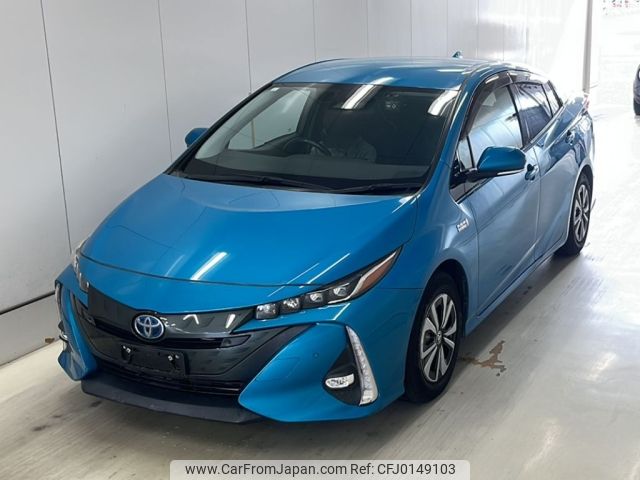 toyota prius-phv 2017 -TOYOTA--Prius PHV ZVW52-3014720---TOYOTA--Prius PHV ZVW52-3014720- image 1