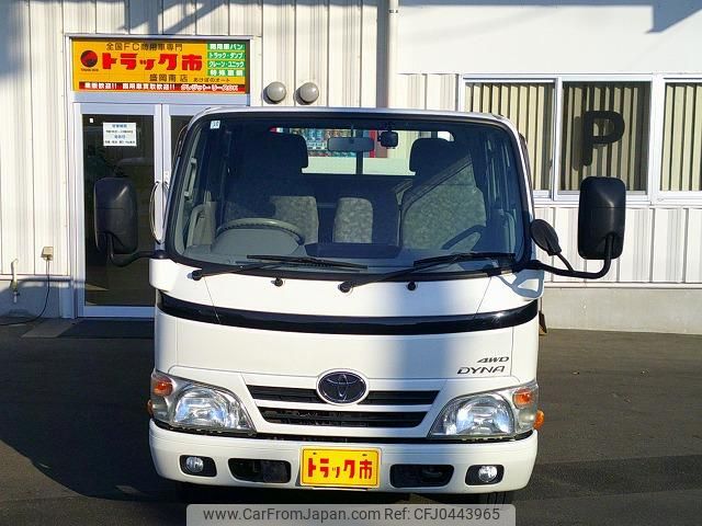 toyota dyna-truck 2013 GOO_NET_EXCHANGE_0903894A30241112W001 image 2