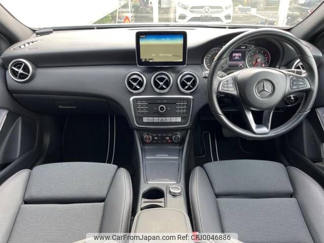 mercedes-benz a-class 2016 -MERCEDES-BENZ--Benz A Class DBA-176042--WDD1760422V111803---MERCEDES-BENZ--Benz A Class DBA-176042--WDD1760422V111803- image 2