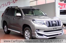 toyota land-cruiser-prado 2021 24111610