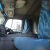 nissan big-thumb 2002 CFJ1641237 image 9