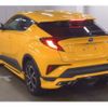 toyota c-hr 2019 quick_quick_6AA-ZYX11_2004675 image 2