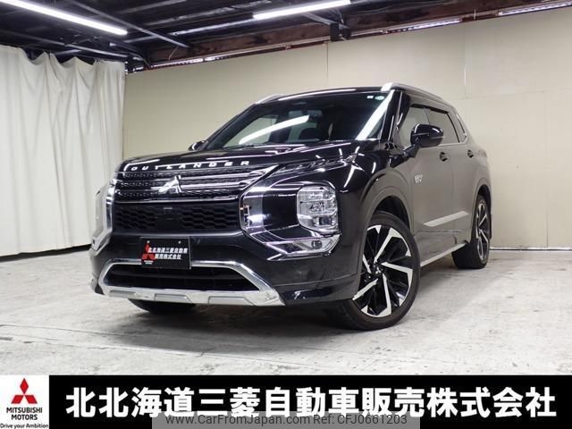 mitsubishi outlander-phev 2023 quick_quick_GN0W_GN0W-0301341 image 1