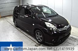 toyota isis 2012 -TOYOTA--Isis ZGM15W--ZGM15-0011303---TOYOTA--Isis ZGM15W--ZGM15-0011303-