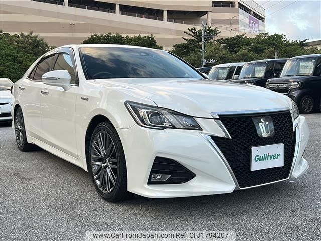 toyota crown 2016 CFJ1794207 image 1