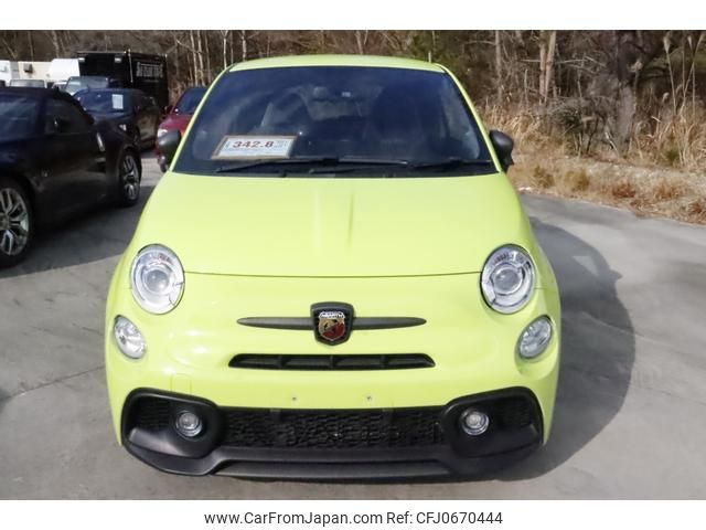 abarth 595 2019 GOO_JP_700070860530250119001 image 2