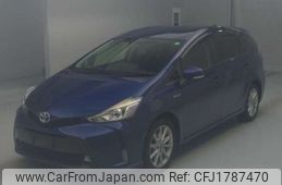 toyota prius-α 2015 CFJ1787470
