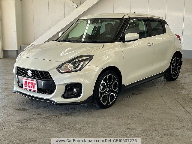 suzuki swift 2018 -SUZUKI--Swift CBA-ZC33S--ZC33S-111333---SUZUKI--Swift CBA-ZC33S--ZC33S-111333- image 1