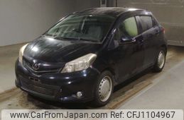 toyota vitz 2013 -TOYOTA--Vitz NSP130-2139776---TOYOTA--Vitz NSP130-2139776-