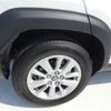 toyota yaris-cross 2024 CFJ1614099 image 28