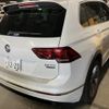 volkswagen tiguan 2019 quick_quick_LDA-5NDFGF_WVGZZZ5NZKW834047 image 9