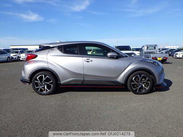 toyota c-hr 2017 NIKYO_TJ59298 image 1