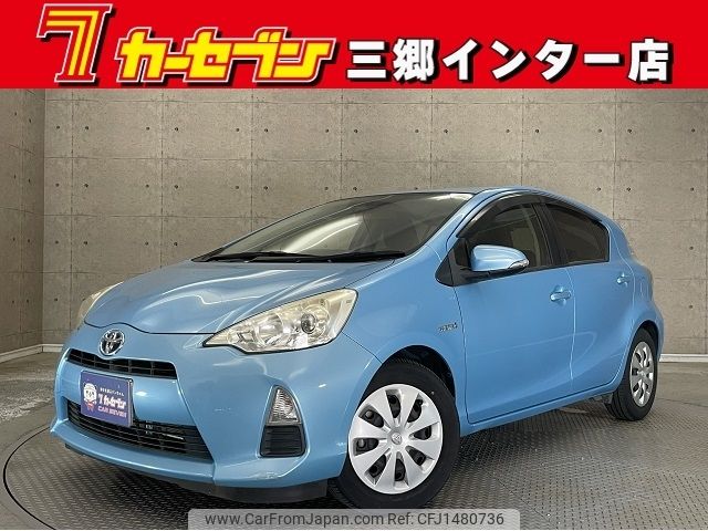 toyota aqua 2013 -TOYOTA--AQUA DAA-NHP10--NHP10-2190450---TOYOTA--AQUA DAA-NHP10--NHP10-2190450- image 1