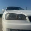 nissan skyline 2000 1300040 image 8