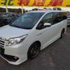 toyota noah 2014 quick_quick_DAA-ZWR80G_ZWR80-0040354 image 10