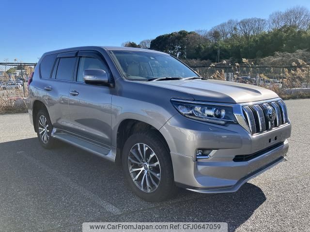 toyota land-cruiser-prado 2019 quick_quick_LDA-GDJ151W_GDJ151-0008436 image 1