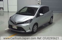 toyota vitz 2015 -TOYOTA--Vitz DBA-NSP130--NSP130-2202217---TOYOTA--Vitz DBA-NSP130--NSP130-2202217-