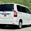 toyota noah 2010 504928-923702 image 2